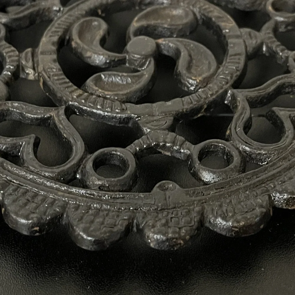 Vintage Cast Iron Trivet Footed 1952 JHZ Fan Hearts Scalloped Design